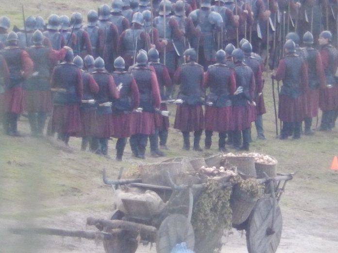 Surgem as primeiras imagens da grande cena de batalha da sétima temporada de Game of Thrones