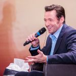 ‘Eu nunca vou deixar de ser o Logan’ diz Hugh Jackman em coletiva em São Paulo