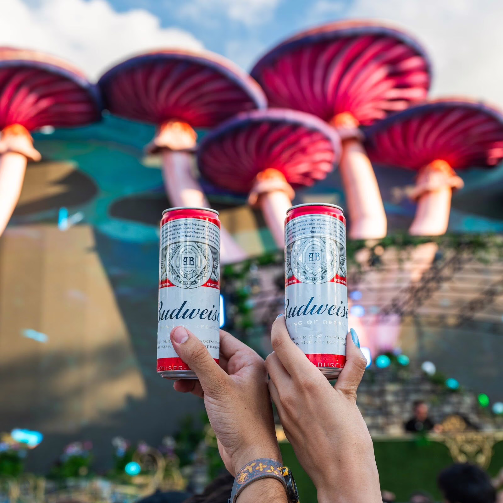 Do palco ao passaporte: Budweiser faz do público do Tomorrowland cidadãos da Nation of Celebration